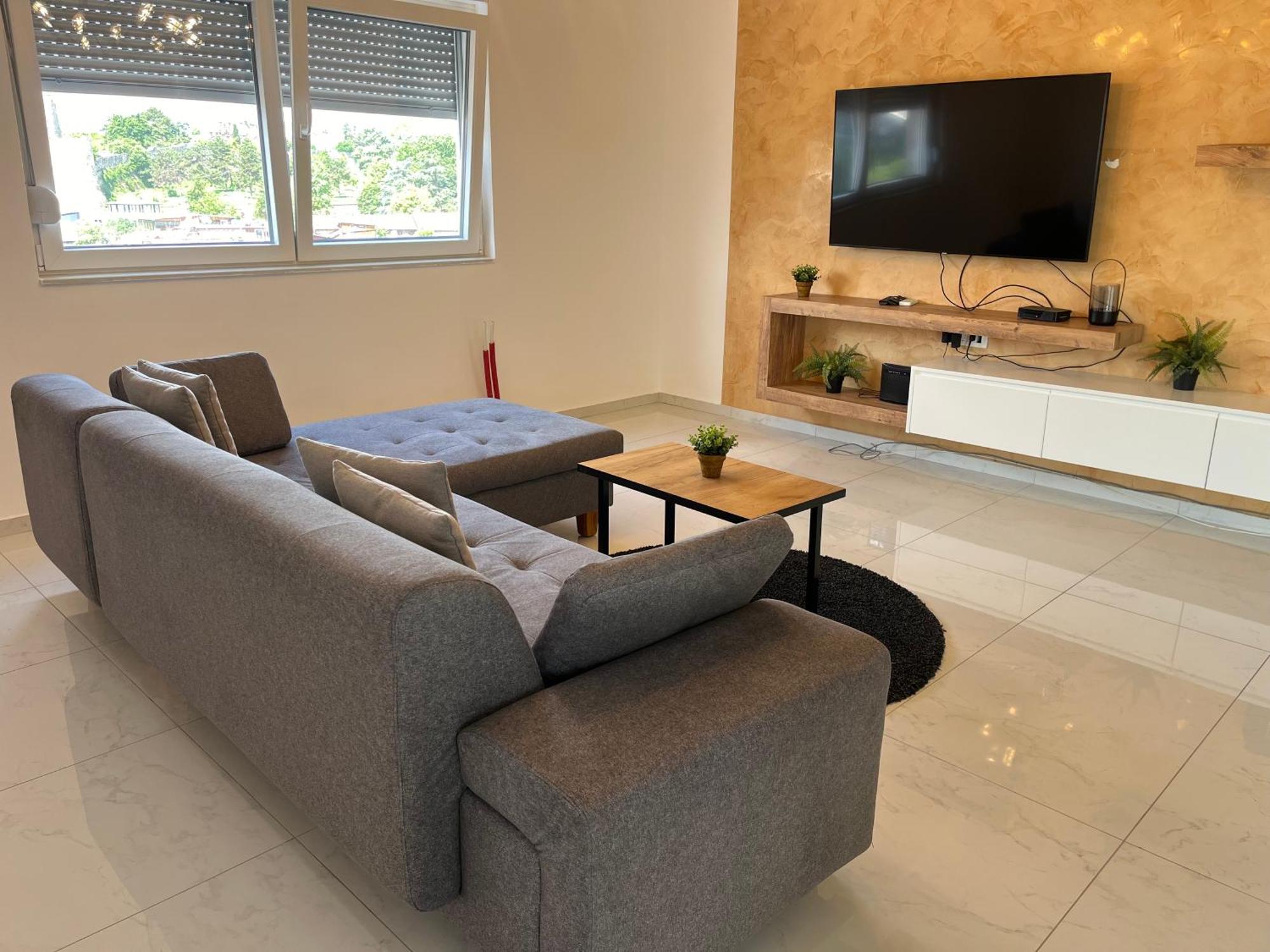 Mickitos Urban Hostel Скопье Номер фото